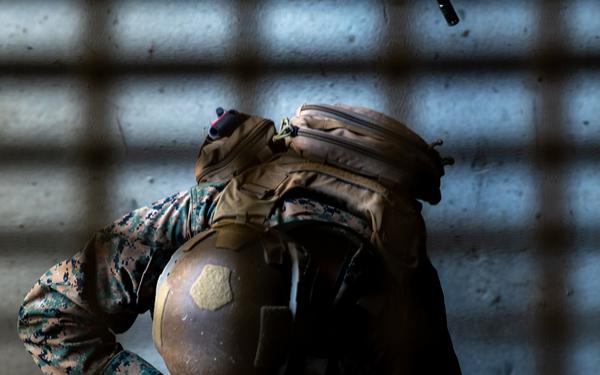 KMEP 23.1: U.S. Marines conduct close-quarters combat training
